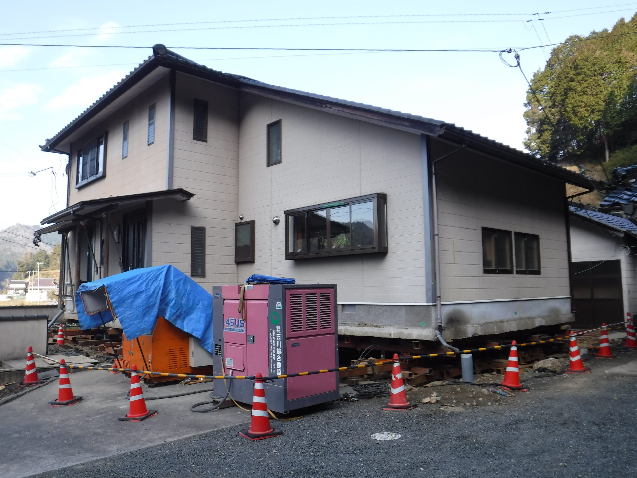 バルクアップ工法+曳家工事
